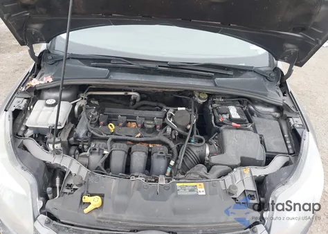 2013 Ford Focus Titanium z USA, uszkodzony, nr VIN 1FADP3N22DL135564